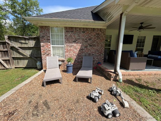 1100 Hope Circle, Mena, AR 71953