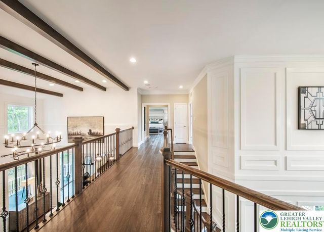 5405 Red Oak Drive, Upper Saucon Twp, PA 18036