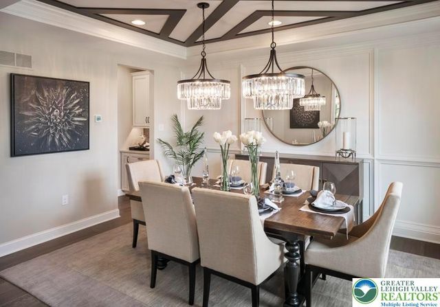 5405 Red Oak Drive, Upper Saucon Twp, PA 18036