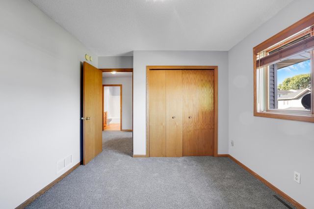 606 2nd Street NW, New Prague, MN 56071