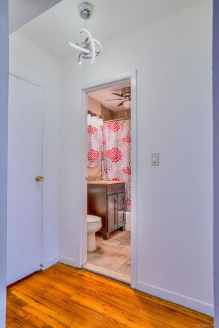 20 Daley Place 113, Lynbrook, NY 11563