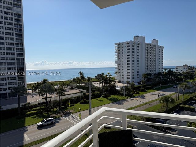 2851 S Ocean Boulevard 6 V, Boca Raton, FL 33432