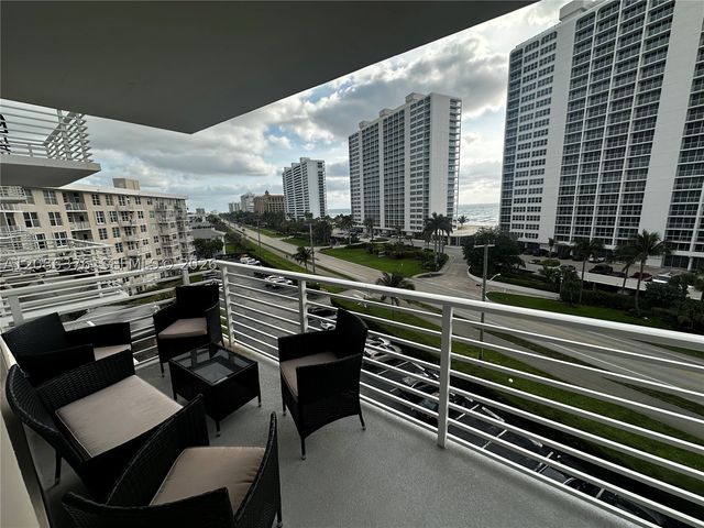 2851 S Ocean Boulevard 6 V, Boca Raton, FL 33432