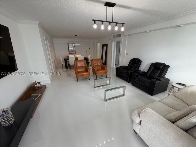 2851 S Ocean Boulevard 6 V, Boca Raton, FL 33432