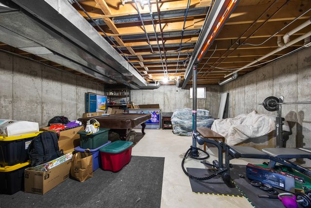 520 High Grove Drive, Minooka, IL 60447