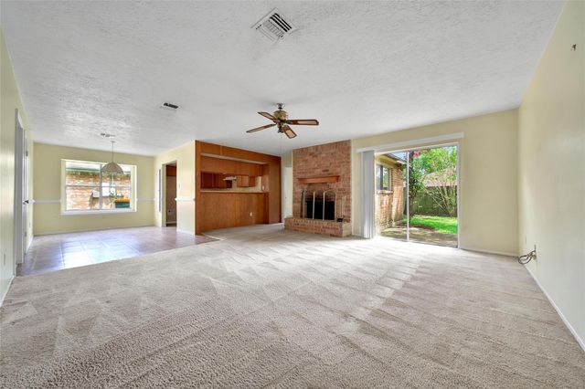 1712 Lindy Lane, Conroe, TX 77301