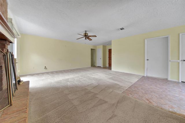 1712 Lindy Lane, Conroe, TX 77301