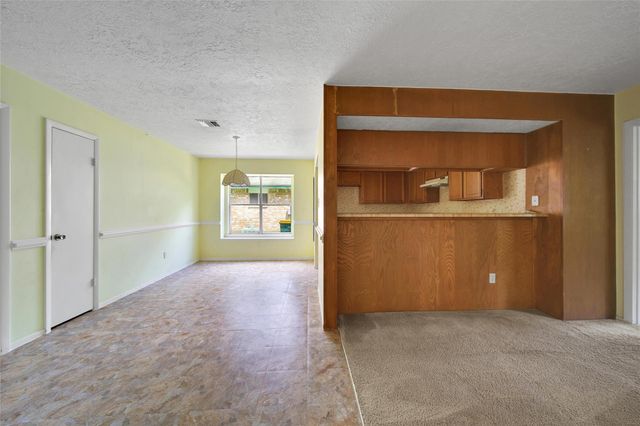 1712 Lindy Lane, Conroe, TX 77301