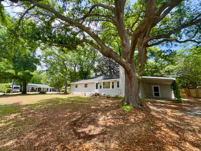 1444 Seminole Street, Mount Pleasant, SC 29464