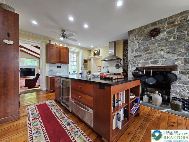 200 Bella Vista Drive, Hanover Twp, PA 18017