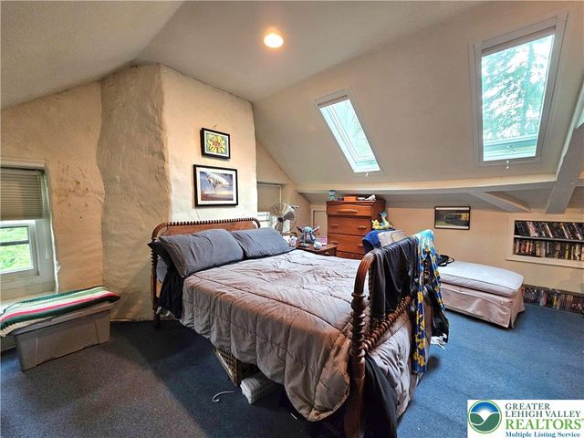 200 Bella Vista Drive, Hanover Twp, PA 18017