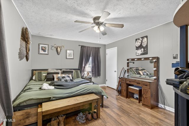 19324 Woodland Hills Road, Abingdon, VA 24210