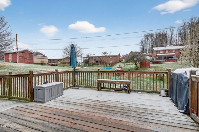 19324 Woodland Hills Road, Abingdon, VA 24210