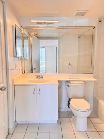 3300 NE 191st St 616, Aventura, FL 33180