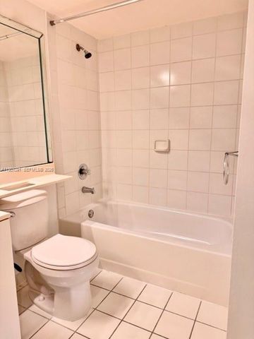 3300 NE 191st St 616, Aventura, FL 33180