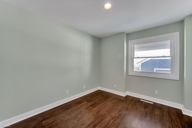 308 Grebe CRES, Virginia Beach, VA 23456