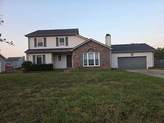 1087 Biltmore Pl, Clarksville, TN 37042