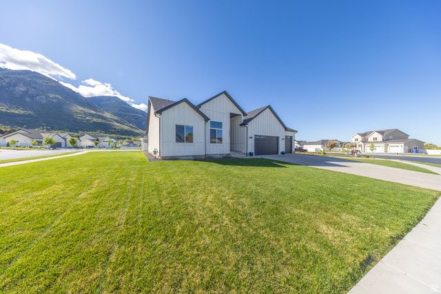 2492 N 1100 E, North Ogden, UT 84414