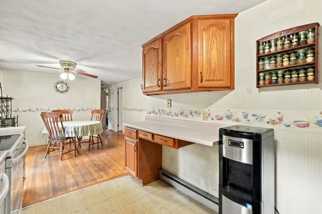 27 Old Meetinghouse Road, Auburn, MA 01501