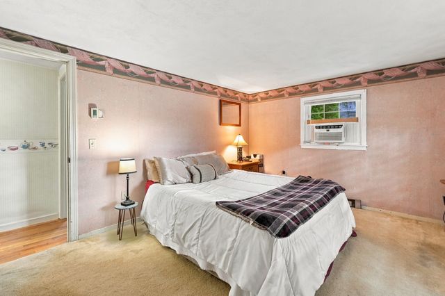 27 Old Meetinghouse Road, Auburn, MA 01501