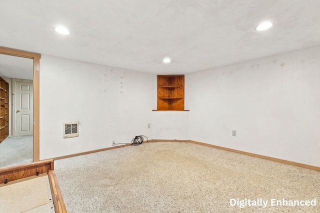 27 Old Meetinghouse Road, Auburn, MA 01501