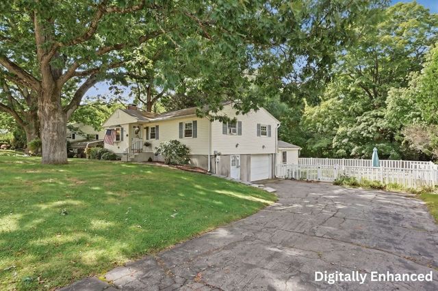 27 Old Meetinghouse Road, Auburn, MA 01501
