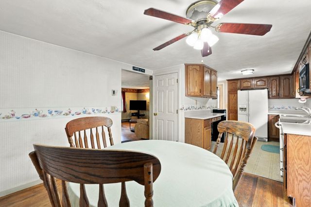 27 Old Meetinghouse Road, Auburn, MA 01501