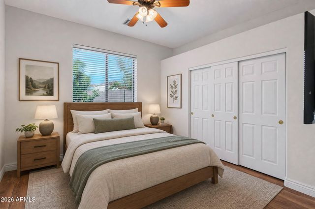 5452 W WEST WIND Drive, Glendale, AZ 85310