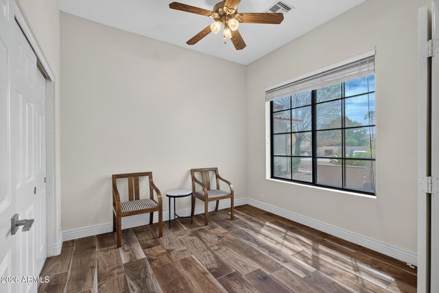 5452 W WEST WIND Drive, Glendale, AZ 85310