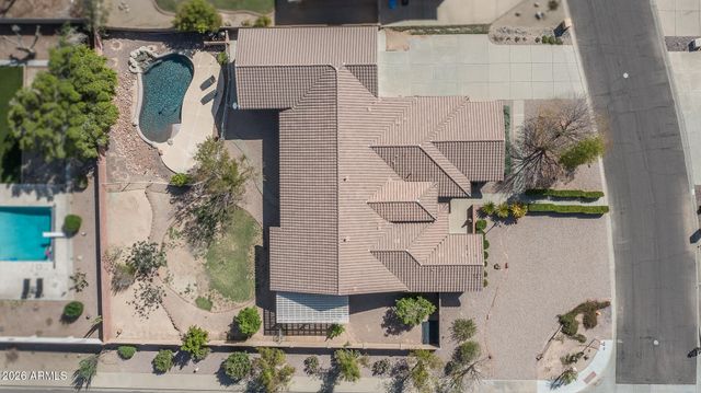 5452 W WEST WIND Drive, Glendale, AZ 85310
