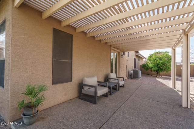 5452 W WEST WIND Drive, Glendale, AZ 85310