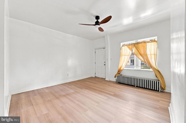 1030 E CHELTEN AVE, Philadelphia, PA 19138