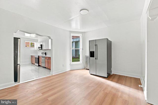 1030 E CHELTEN AVE, Philadelphia, PA 19138