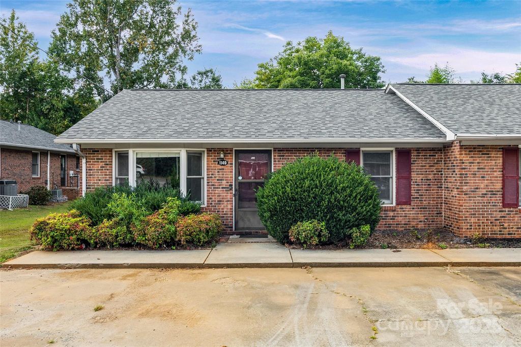 1149 Mckinnon Drive, Rock Hill, SC 29732