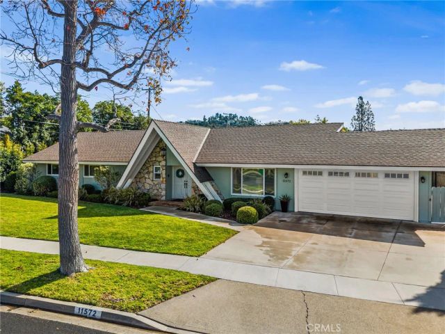 11572 Suburnas Way, North Tustin, CA 92705