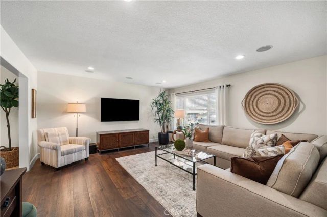 11572 Suburnas Way, North Tustin, CA 92705