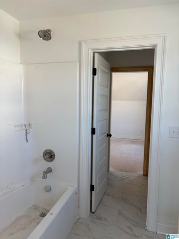 2081 HIGHLAND GATE WAY, Hoover, AL 35244