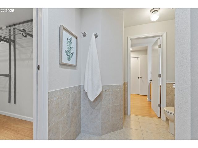 3161 Nw ASHLAND Dr, Beaverton, OR 97006