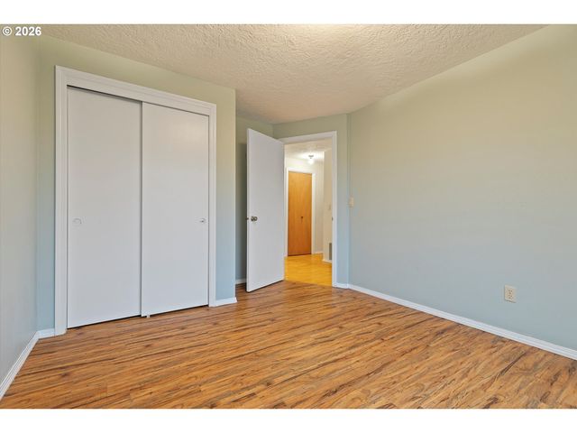 3161 Nw ASHLAND Dr, Beaverton, OR 97006