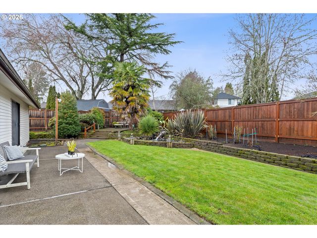 3161 Nw ASHLAND Dr, Beaverton, OR 97006