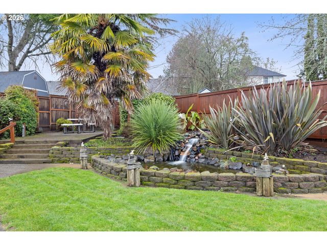 3161 Nw ASHLAND Dr, Beaverton, OR 97006