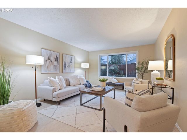 3161 Nw ASHLAND Dr, Beaverton, OR 97006