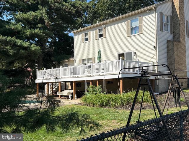 40 CRESTWOOD AVE, Blackwood, NJ 08012