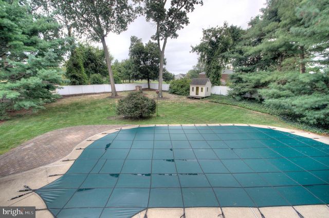 40 CRESTWOOD AVE, Blackwood, NJ 08012
