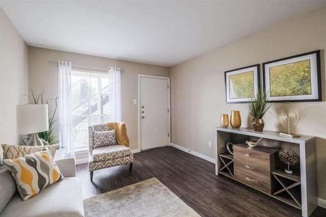 5900 N Braeswood Blvd 254, Houston, TX 77074