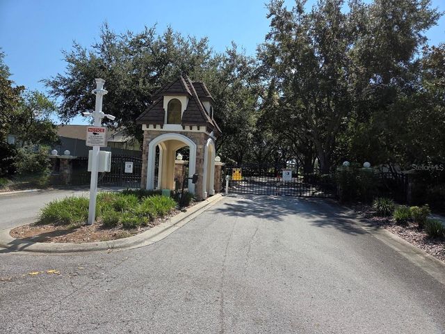 10308 PEBBLESTONE COURT, Leesburg, FL 34788