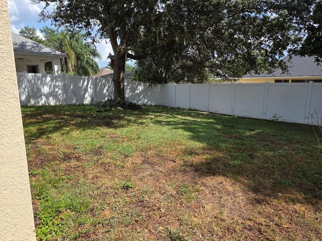 10308 PEBBLESTONE COURT, Leesburg, FL 34788