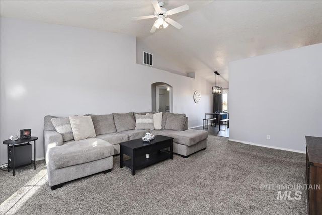 1070 Muscovy, Meridian, ID 83642