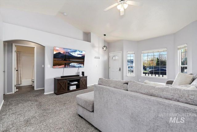 1070 Muscovy, Meridian, ID 83642