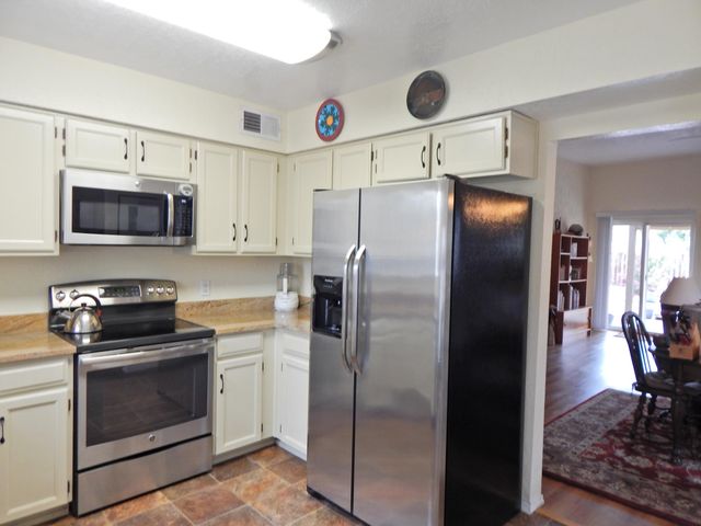 1605 Propps Street NE, Albuquerque, NM 87112